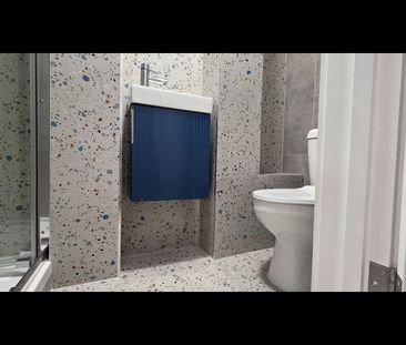Studio Flat, Landseer Road, EN1 - Photo 1
