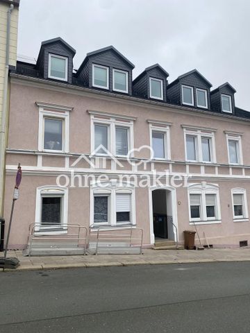 sanierte 2-Zi-Whg, großzügiger Balkon, schnelles Internet, Einbauküche, ruhige Lage, Nähe Theater - Foto 2