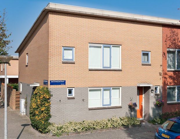 Mooie woningen in gemoedelijke wijk - Foto 1