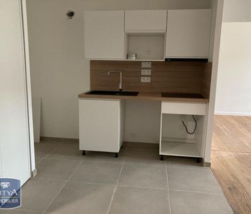 Location Appartement 2 pièces 44m² CHAMBERY 73000 - Photo 5