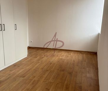 Location Appartement 2 pièces 50m² TOURCOING 59200 - Photo 3