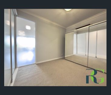 Apartment Between the Bridges - Photo 2