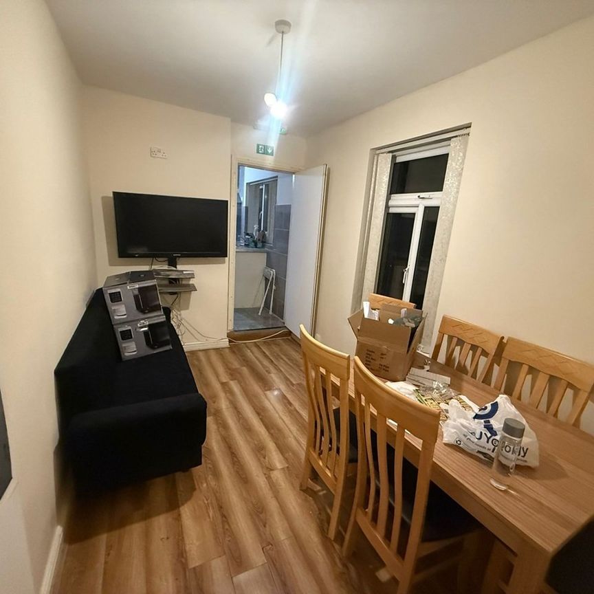 Room in a Shared House, Somerville Road, B10 - Photo 1
