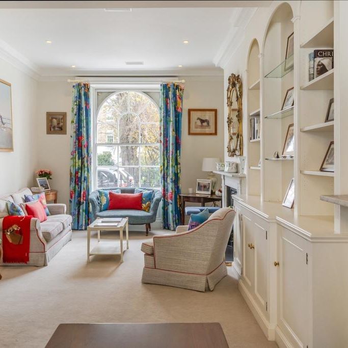 6 bedroom detached house to rent - Photo 1