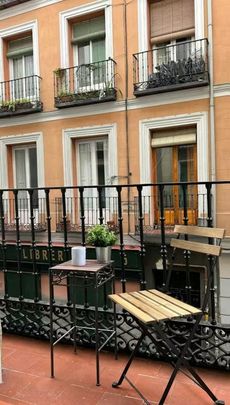 Calle de la Luna, Madrid, Community of Madrid 28004 - Photo 1