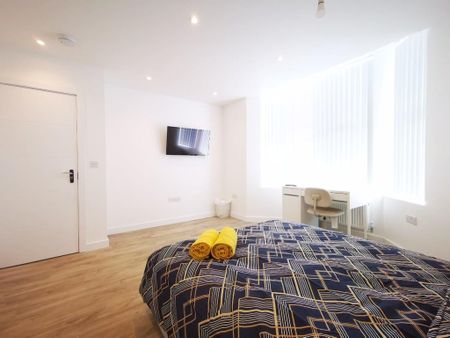 3 bedroom ground floor flat to rent - Photo 4