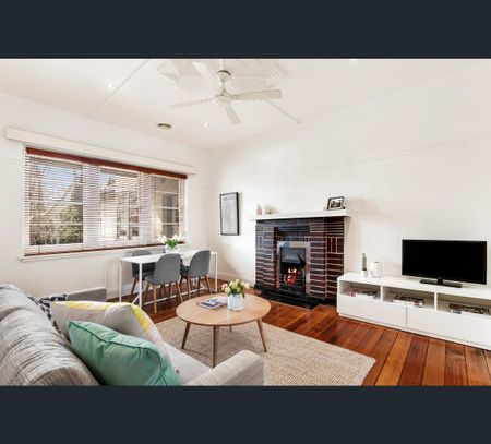 6/39 Mitford Street, Elwood, Vic 3184 - Photo 2