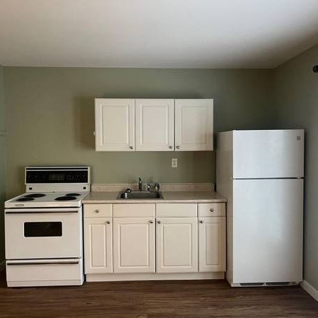 1891 Urquhart Ave - Photo 3