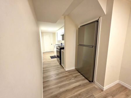 For Lease - 143 William Booth Avenue Unit# Basement, Newmarket, Ontario - Photo 3