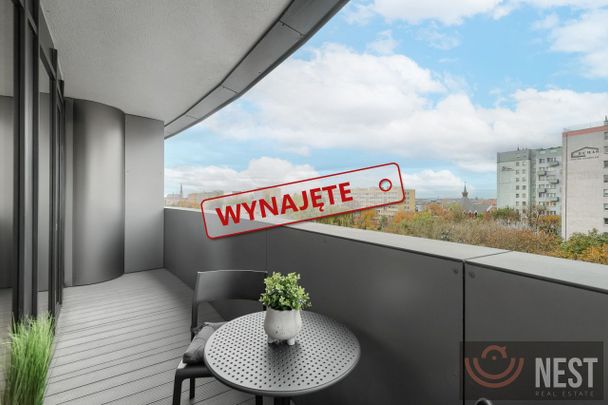 Dwupokojowy apartament Hanza Tower. Basen, sauna, miejsce postojowe. - Zdjęcie 1