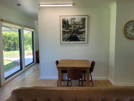 Modern Fully Furnished Cottage in Tranquil Bush Setting - Photo 3