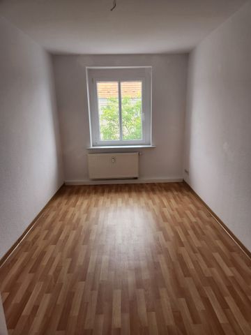 kleiner Garten und eine renovierte 3 Zimmerwohnung nahe der Elbwiesen - Photo 5