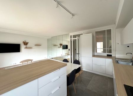 Location Appartement 3 pièces 86m² - Photo 4