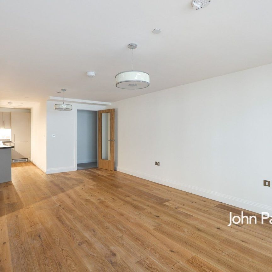 Creek Road, London, SE8 - Photo 1