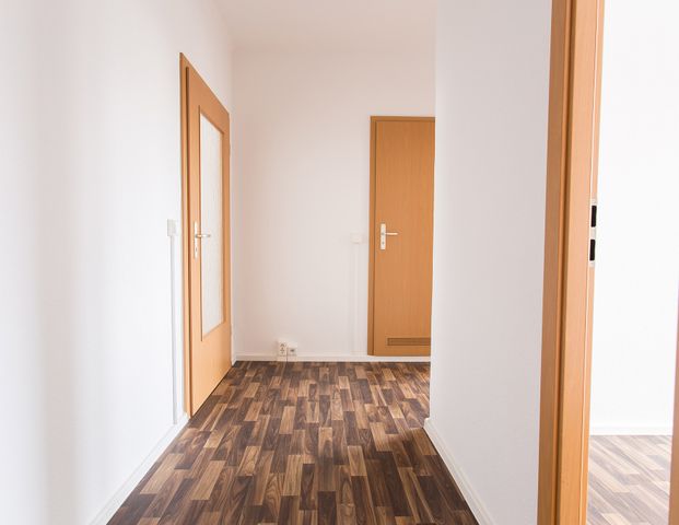 FAMILIE gesucht - große 3-Raumwhg. mit Einbauküche!! - Photo 1