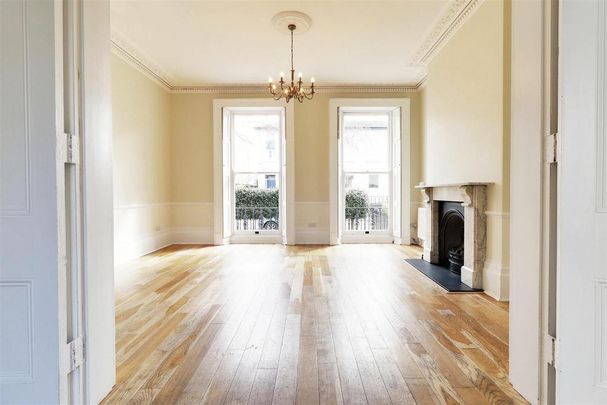 6 bedroom house to rent - Photo 1