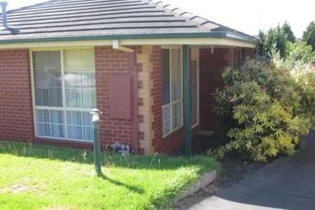 Quiet Location - Photo 3