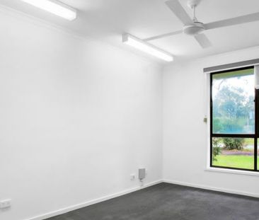 Narre Warren - Photo 2