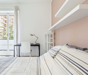 Via Antonio Panizzi, Milan, Lombardy 20146 - Photo 5