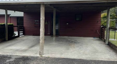 Escape to the Country - Photo 3