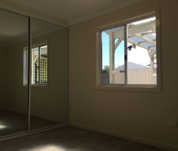 Convenience location Accommodation / Granny flat - Photo 3