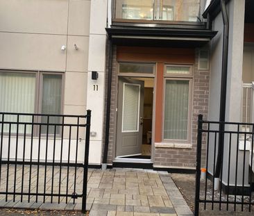 For Lease - 70 Orchid Place Drive Unit# Th-11, Toronto, Ontario - Photo 4