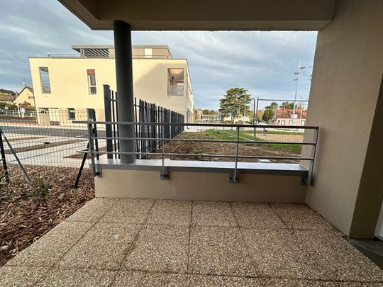 Location Appartement 4 pièces 82m² - Photo 1