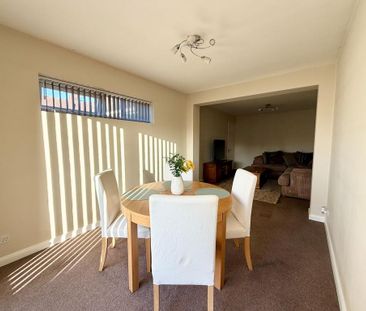 3 bedroom semi-detached bungalow to rent - Photo 5