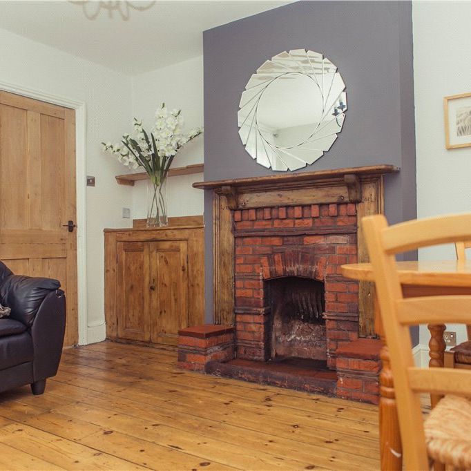 Ludlow Road, Guildford, Surrey, GU2 7NR - Photo 1