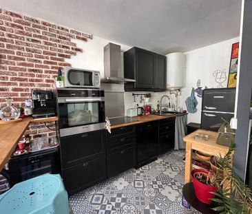 Location Appartement 2 pièces 47m² ORLEANS 45000 - Photo 3