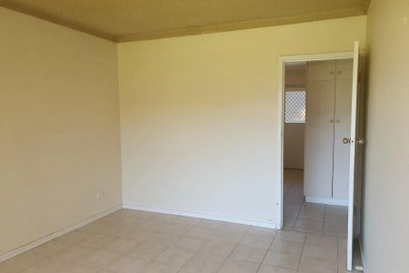 Affordable & Convenient Living in Klemzig - Photo 2