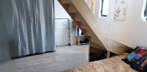 Location appartement 2 pièces - 32.1m² à Saintes (17100) - Photo 2