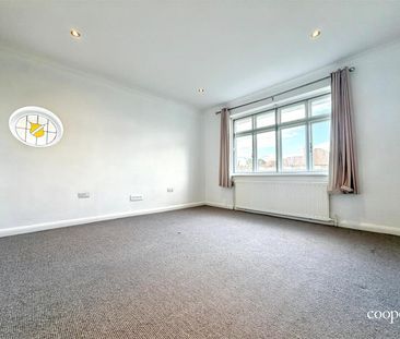 The Ridgeway, Ruislip, HA4 - Photo 4
