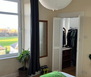 1 Bed Flat, Hermitage Park, EH6 - Photo 3