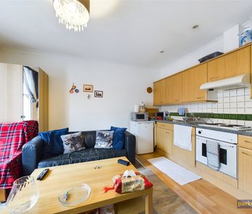 Provincial House, 3 Station Road, Reading, Berkshire, RG1 - Photo 5