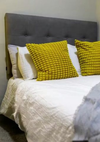 Calle de Orense, Madrid, Community of Madrid 28020 - Photo 2