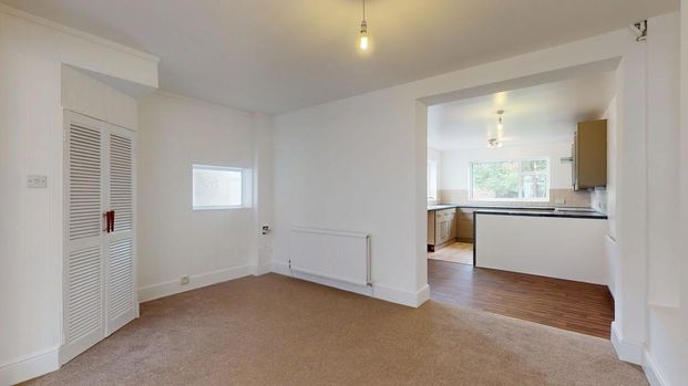 3 bedroom terraced house to rent - Photo 1