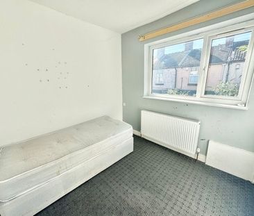 Lind Street, L4 4EQ - Photo 2