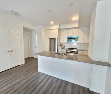 For Lease - 131 Honeycrisp Crescent Unit# TH215, Vaughan, Ontario - Photo 4