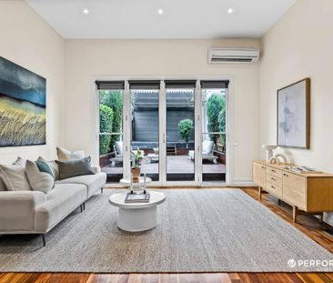 72 McConnell Street, Kensington VIC 3031 - House For Rent | Domain - Photo 2