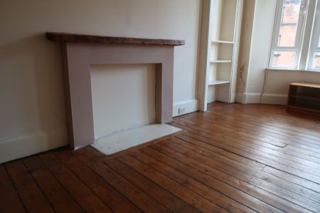 Causeyside Street, Paisley | £550 Monthly - Photo 3