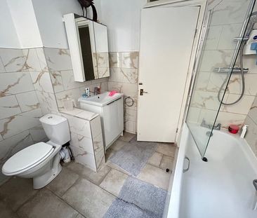 1 Bed Terraced House, St. James's Road, CR0 - Photo 5