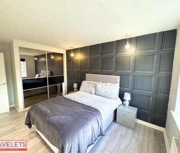 4 bedroom detached house to rent - Photo 6