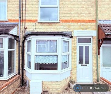3 bedroom terraced house to rent - Photo 2