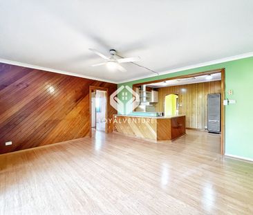 Versatile Family Home with Multiple Living Areas and Outdoor Appeal - Photo 3