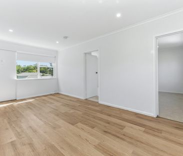 Refreshed Two Bedroom Home in Prime Malvern East Location - Photo 1