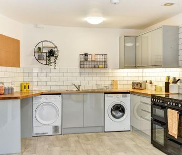 6 bedroom house to rent - Photo 4