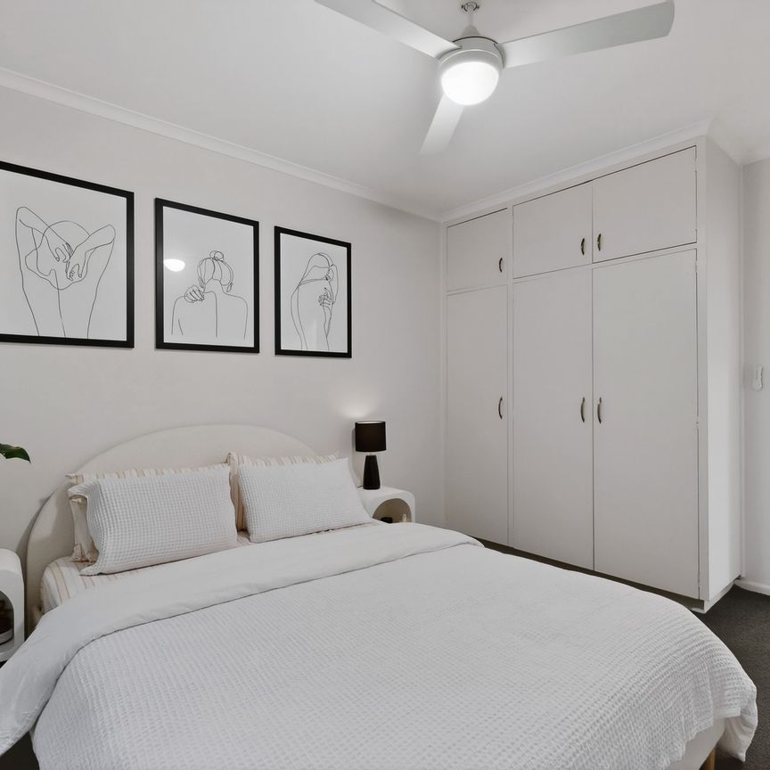 2/8 Alicia Street, Hampton VIC 3188 - Apartment For Rent | Domain - Photo 1