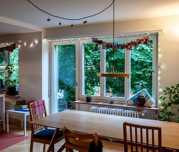 APPARTEMENT 31/2 PIÈCES À ZÜRICH - KREIS 7 HOTTINGEN, MEUBLÉ, TEMPO... - Photo 2