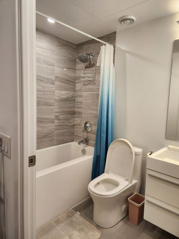For Lease - 39 Roehampton Avenue Unit# 808, Toronto, Ontario - Photo 4